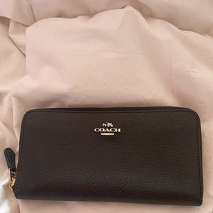 COPY - COACH WALLET